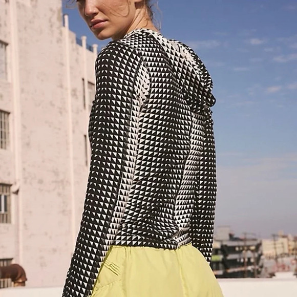 Free People Movement NWT Misty Morning Printed Layer in Transition Black Combo - Picture 2 of 9